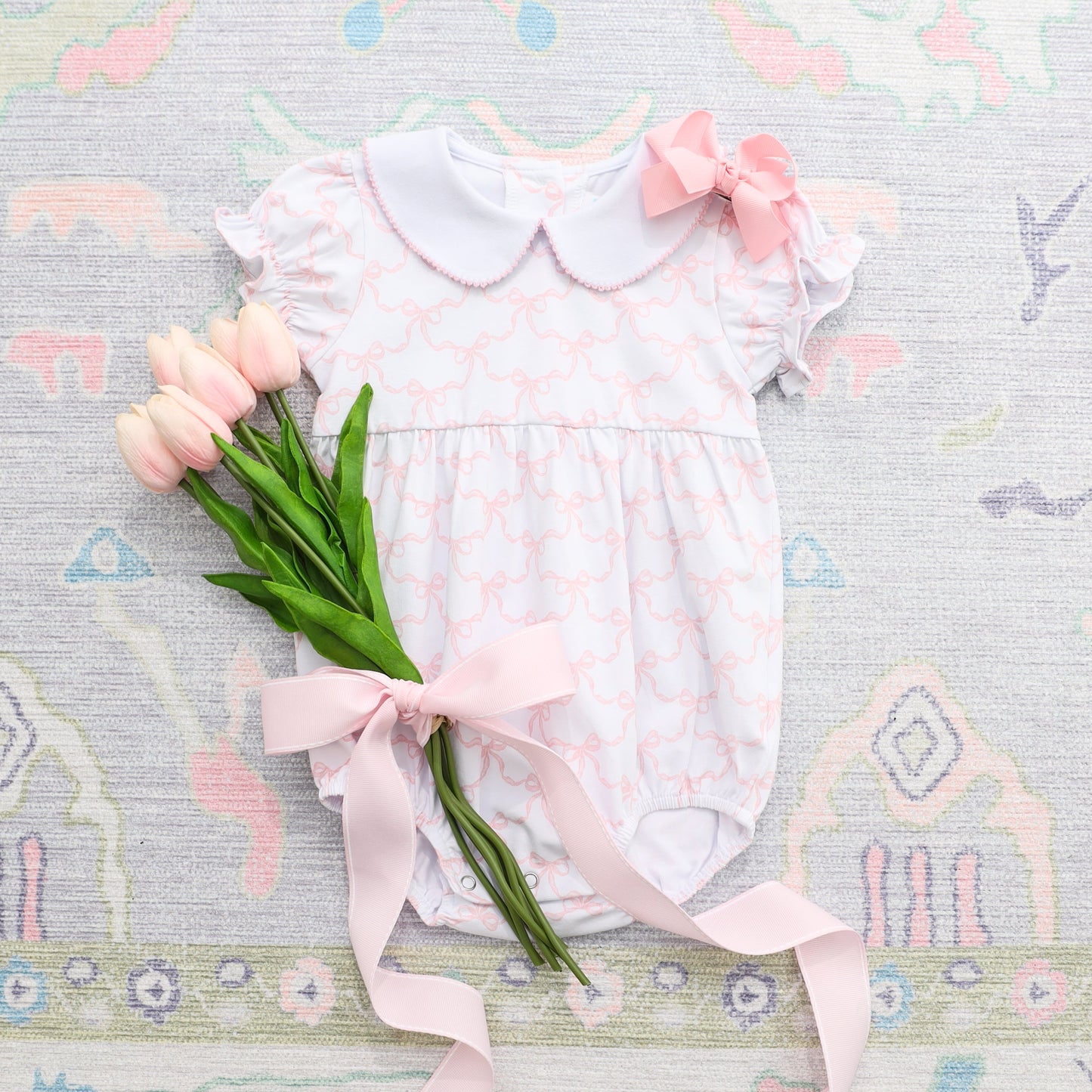 Pink Trellis Bow Charlotte Bubble